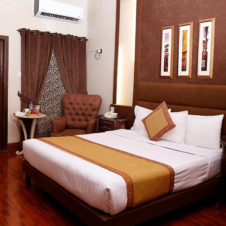 Ambassador Suites & Hotel Islamabad Extérieur photo