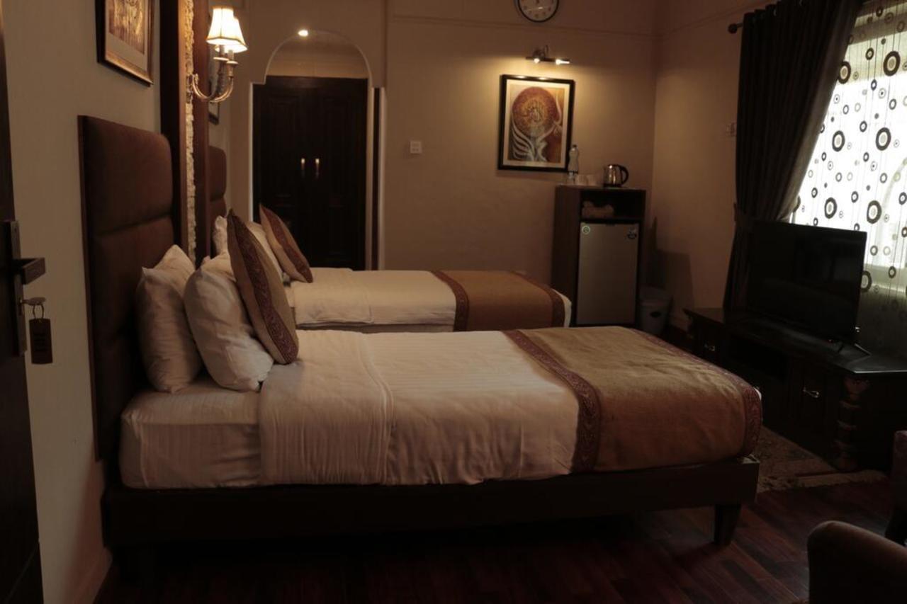 Ambassador Suites & Hotel Islamabad Extérieur photo
